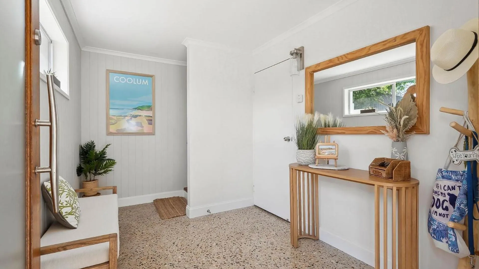 Treasureview Beach House #9 -Entire Property Coolum Beach