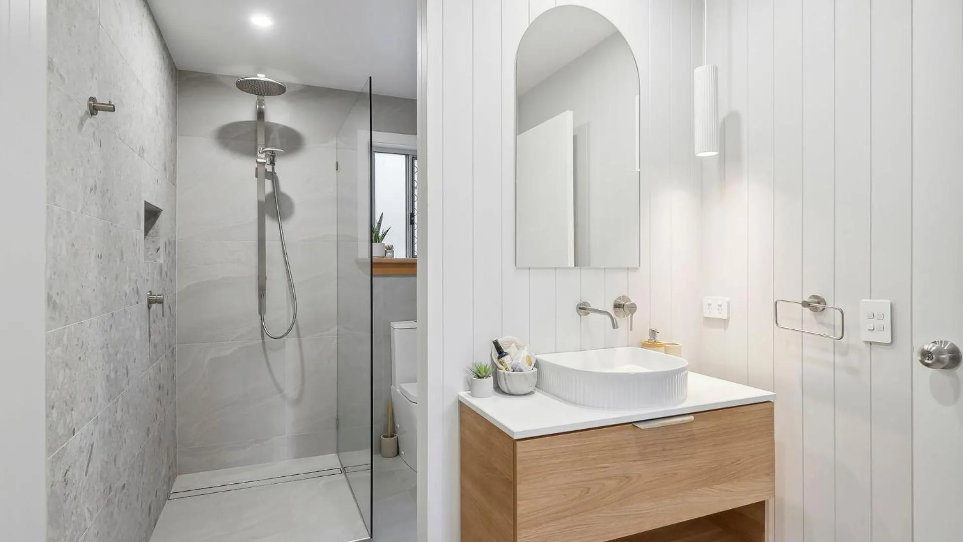 Treasureview Beach House #9 -Entire Property Coolum Beach 0*,