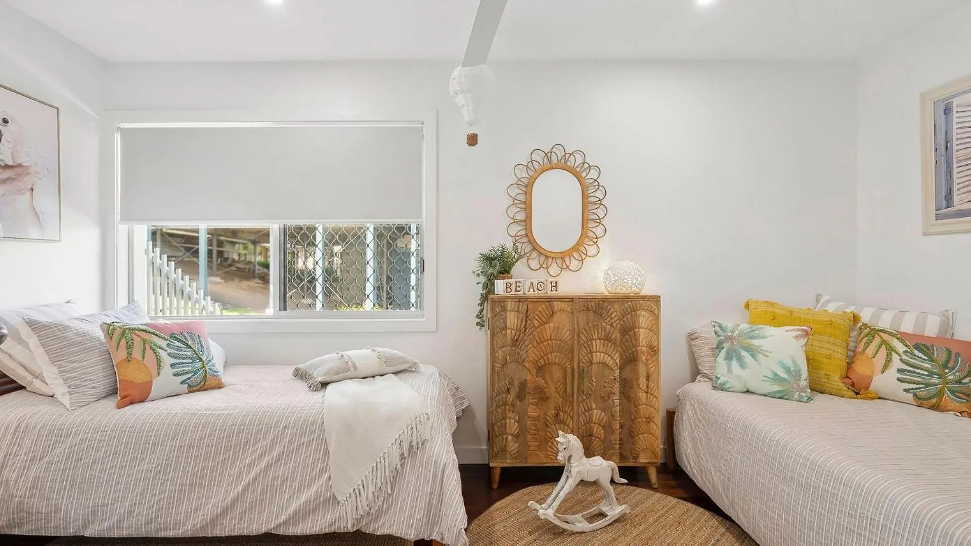 Nyaraló Treasureview Beach House #9 -Entire Property Coolum Beach Ausztrália